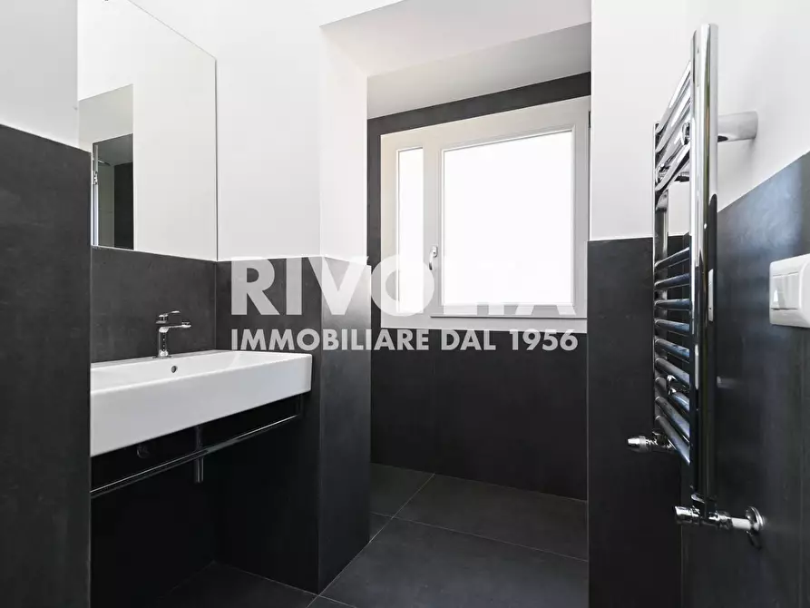 Immagine 49 di Appartamento in affitto  in Piazza In Piscinula a Roma