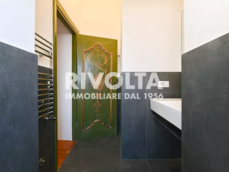 Immagine 51 di Appartamento in affitto  in Piazza In Piscinula a Roma