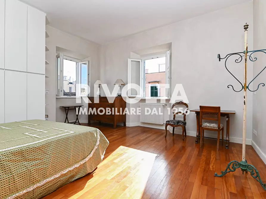 Immagine 52 di Appartamento in affitto  in Piazza In Piscinula a Roma