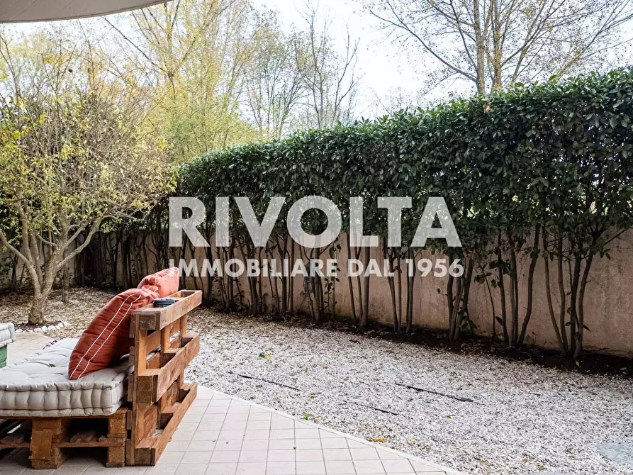 Immagine 9 di Appartamento in vendita  a Roma