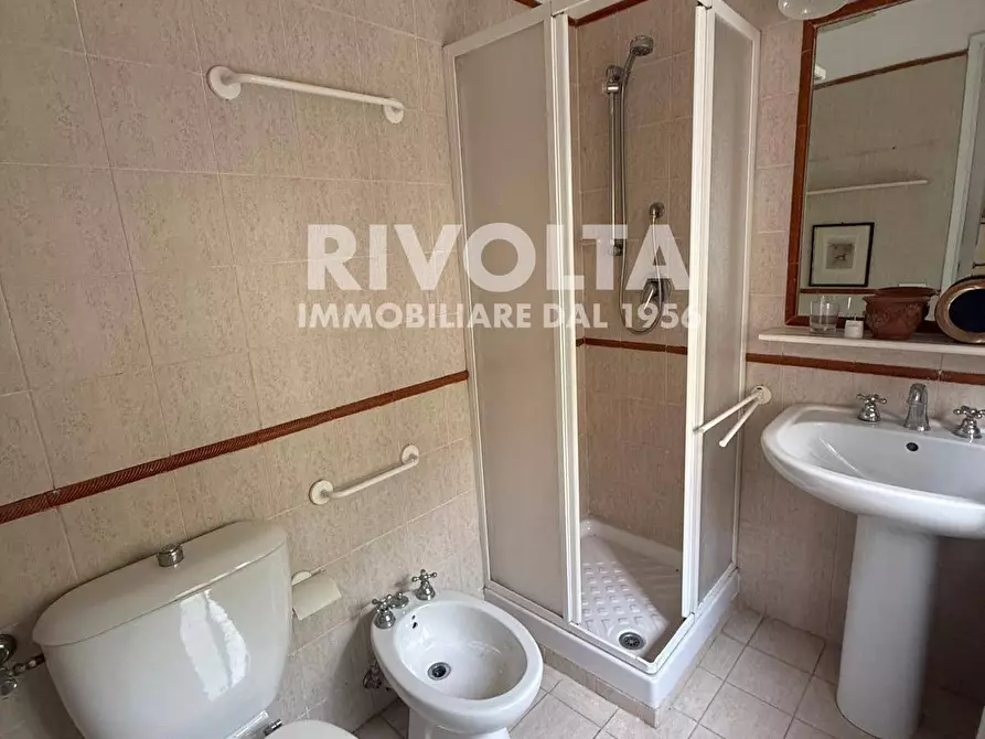 Immagine 10 di Villa in vendita  in via Flacca a Sperlonga