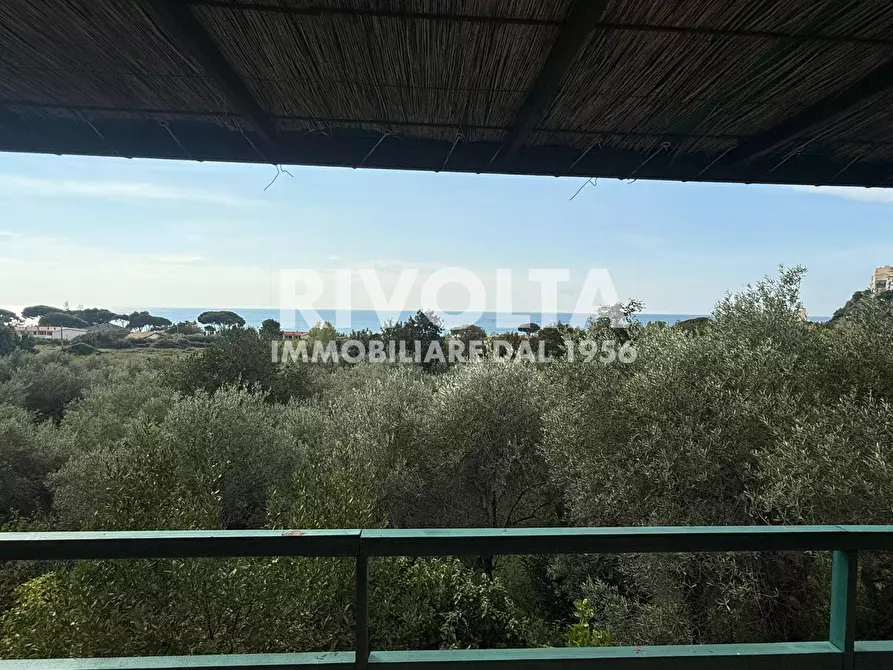 Immagine 17 di Villa in vendita  in via Flacca a Sperlonga