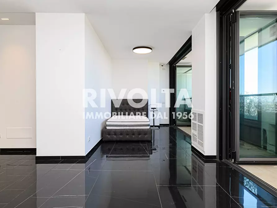 Immagine 42 di Attico in vendita  in Viale Giorgio Ribotta a Roma