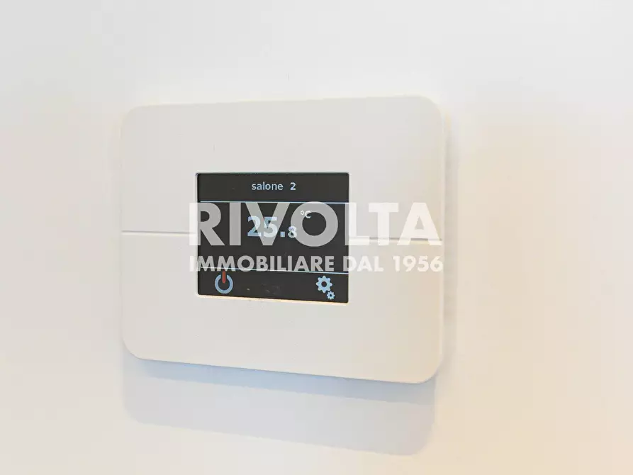 Immagine 60 di Attico in vendita  in Viale Giorgio Ribotta a Roma