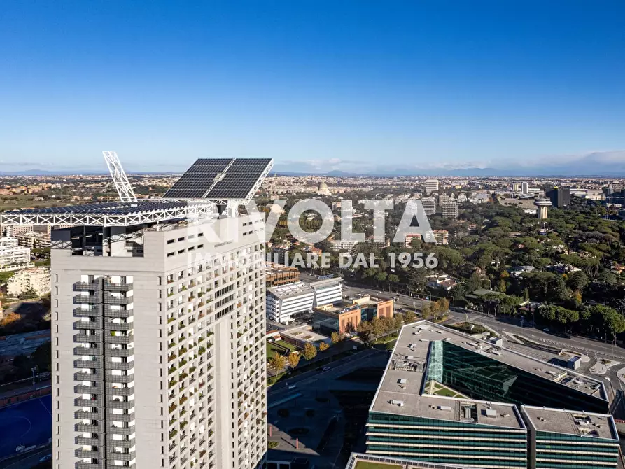 Immagine 5 di Appartamento in vendita  in Viale Giorgio Ribotta a Roma