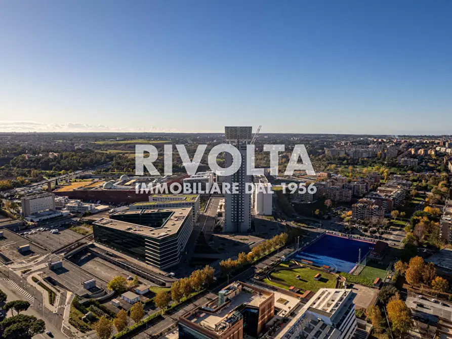 Immagine 8 di Appartamento in vendita  in Viale Giorgio Ribotta a Roma