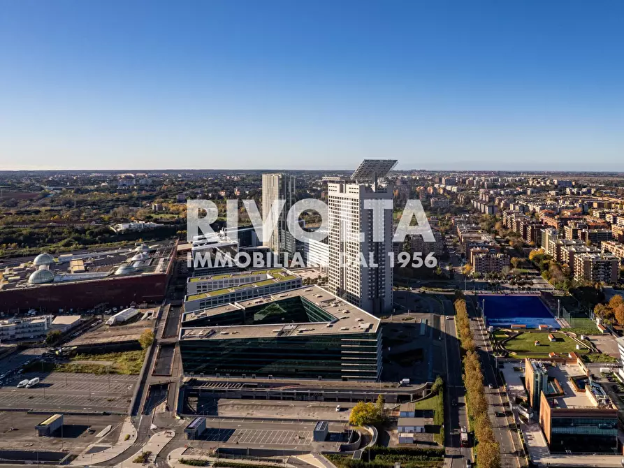 Immagine 9 di Appartamento in vendita  in Viale Giorgio Ribotta a Roma