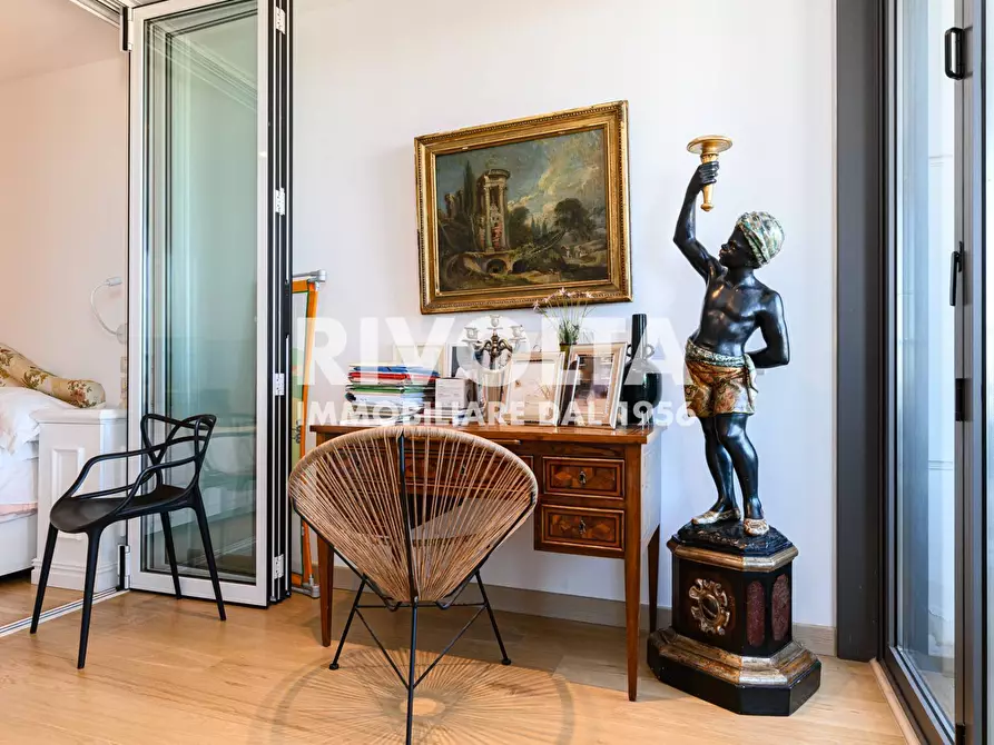 Immagine 31 di Appartamento in vendita  in Viale Giorgio Ribotta a Roma