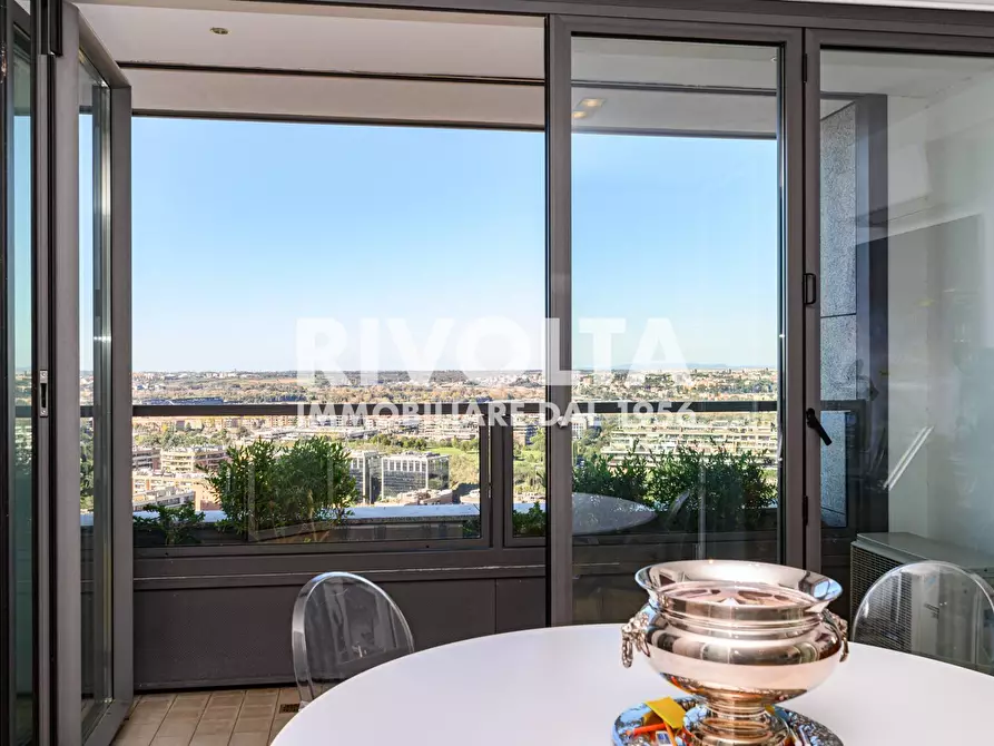 Immagine 38 di Appartamento in vendita  in Viale Giorgio Ribotta a Roma