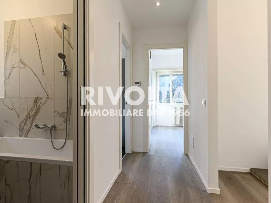 Immagine 27 di Appartamento in vendita  in Via Cesare Vigna a Roma