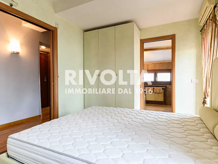 Immagine 28 di Appartamento in affitto  in Via Delle Quattro Fontane a Roma