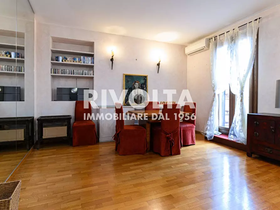 Immagine 35 di Appartamento in affitto  in Via Delle Quattro Fontane a Roma