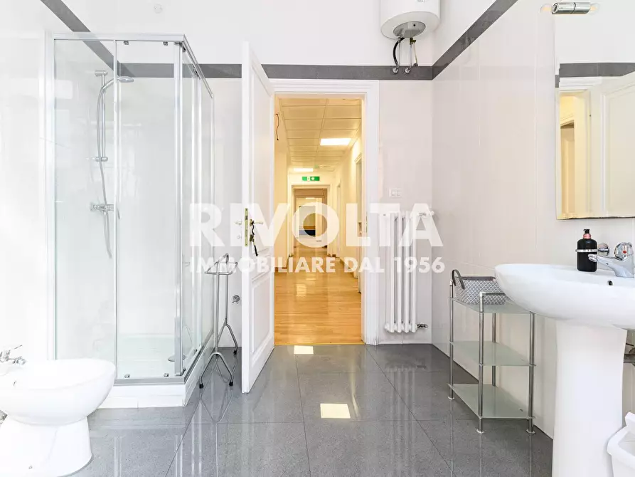 Immagine 22 di Ufficio in affitto  in via Toscana a Roma