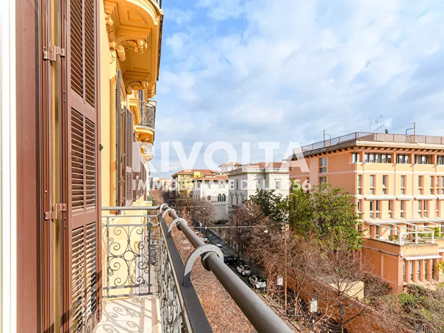 Immagine 27 di Ufficio in affitto  in via Toscana a Roma