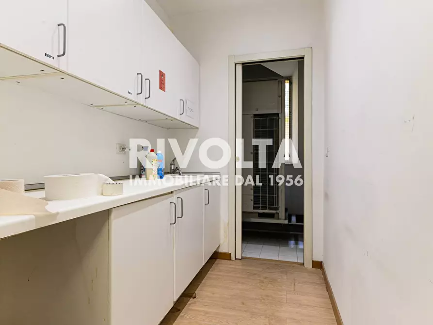 Immagine 56 di Ufficio in affitto  in via Toscana a Roma