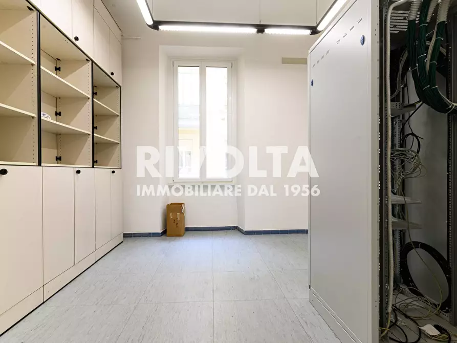 Immagine 57 di Ufficio in affitto  in via Toscana a Roma