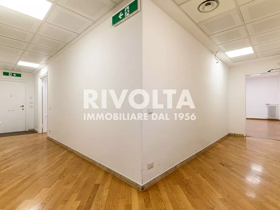Immagine 59 di Ufficio in affitto  in via Toscana a Roma