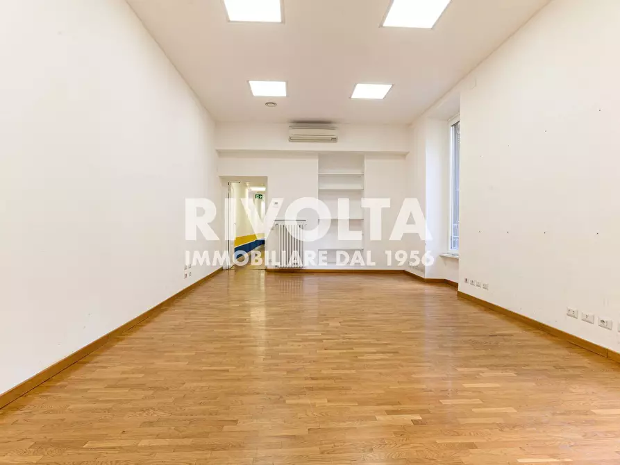 Immagine 66 di Ufficio in affitto  in via Toscana a Roma