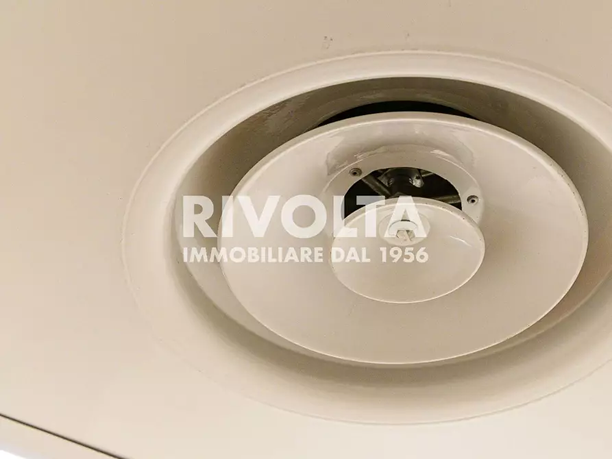 Immagine 69 di Ufficio in affitto  in via Toscana a Roma