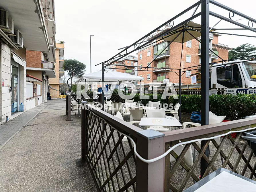 Immagine 12 di Attività commerciale in vendita  in Largo Agostino Gemelli a Roma