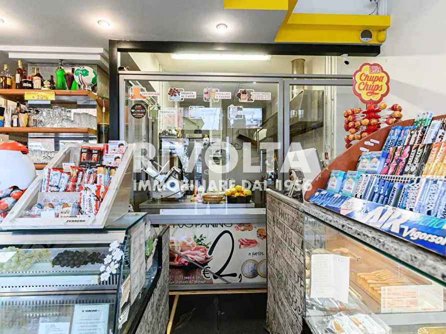 Immagine 19 di Attività commerciale in vendita  in Largo Agostino Gemelli a Roma