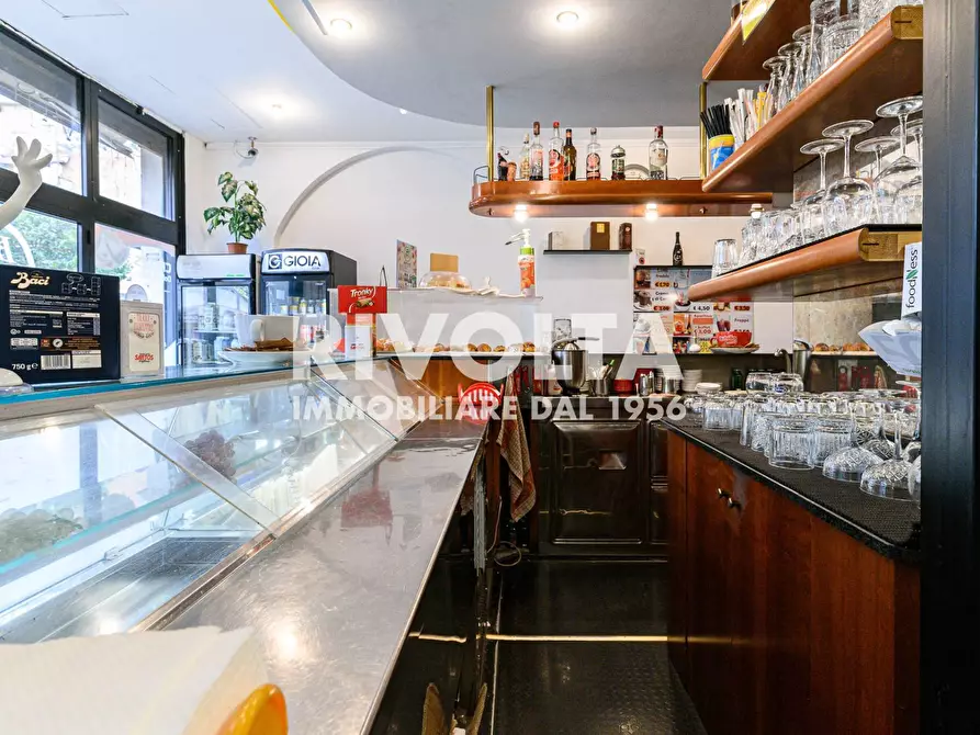 Immagine 23 di Attività commerciale in vendita  in Largo Agostino Gemelli a Roma