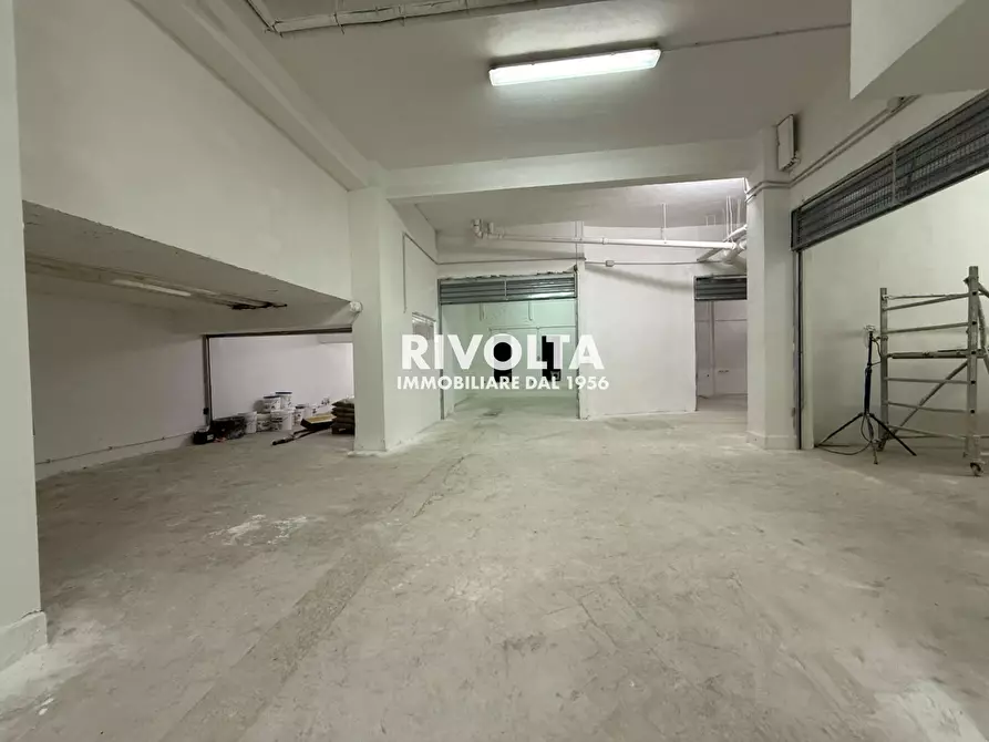 Immagine 22 di Box auto in vendita  in Via Torriglia a Roma