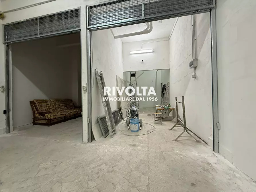 Immagine 12 di Box auto in vendita  in Via Torriglia a Roma