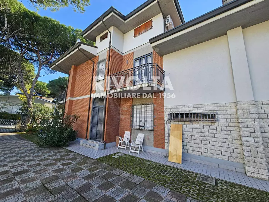 Immagine 14 di Villa in vendita  in Viale Antonio Gramsci a Cervia