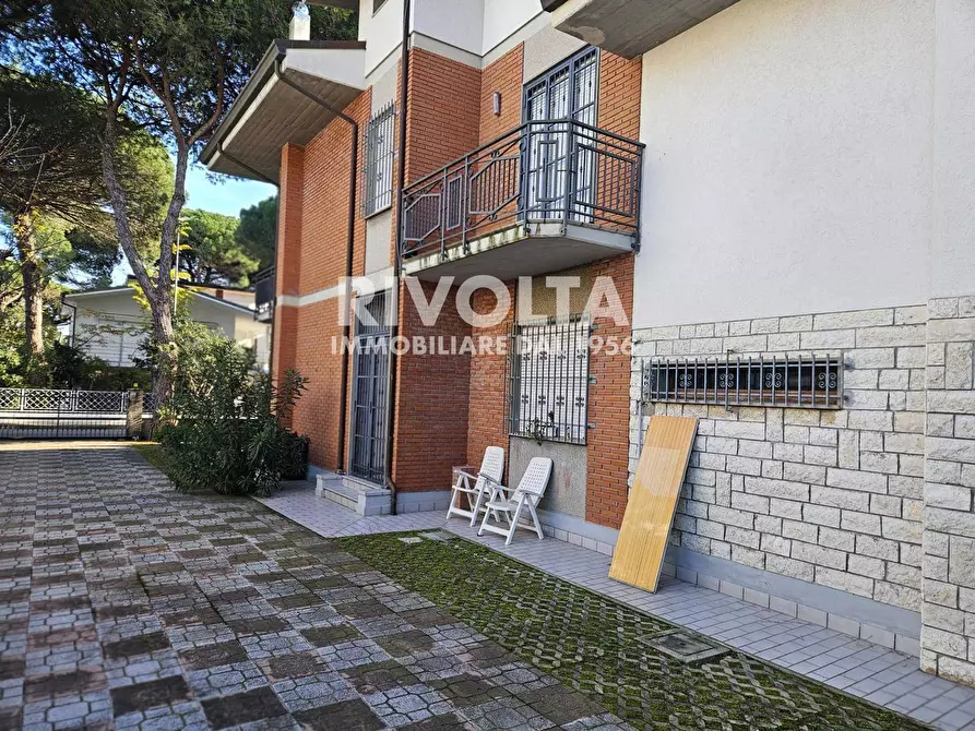 Immagine 18 di Villa in vendita  in Viale Antonio Gramsci a Cervia