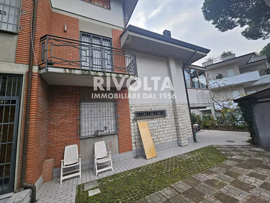 Immagine 21 di Villa in vendita  in Viale Antonio Gramsci a Cervia