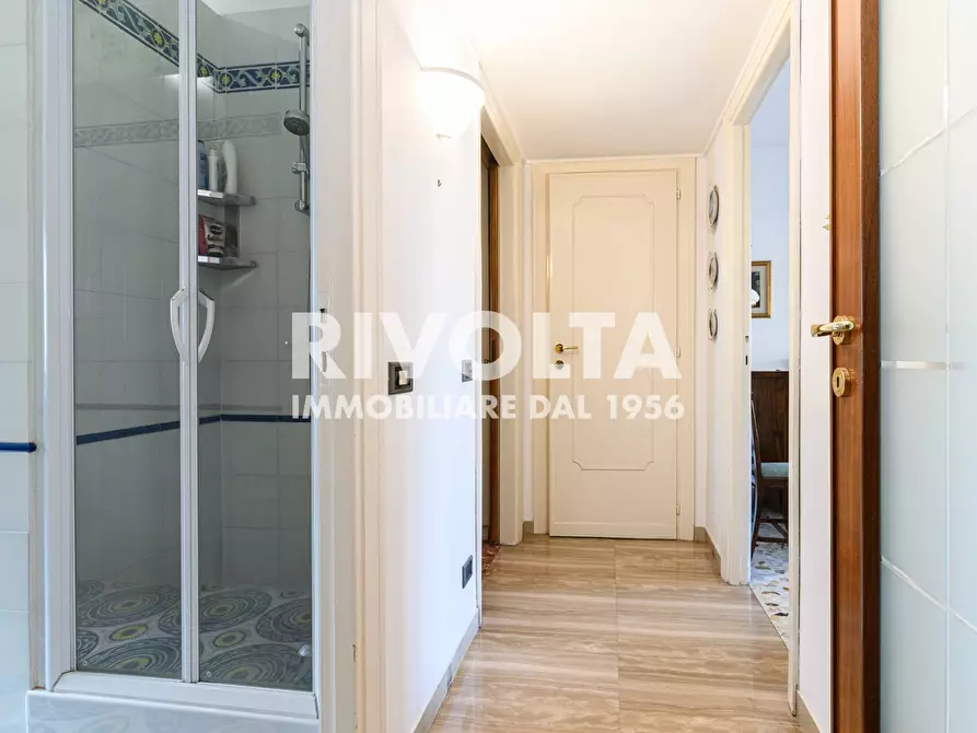 Immagine 25 di Appartamento in vendita  in Via Vittorio Spinazzola a Roma