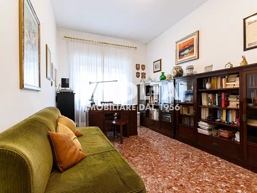 Immagine 34 di Appartamento in vendita  in Via Vittorio Spinazzola a Roma