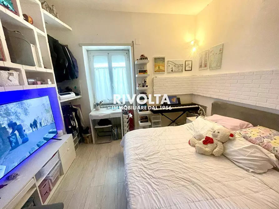 Immagine 5 di Appartamento in vendita  in vibio mariano a Roma