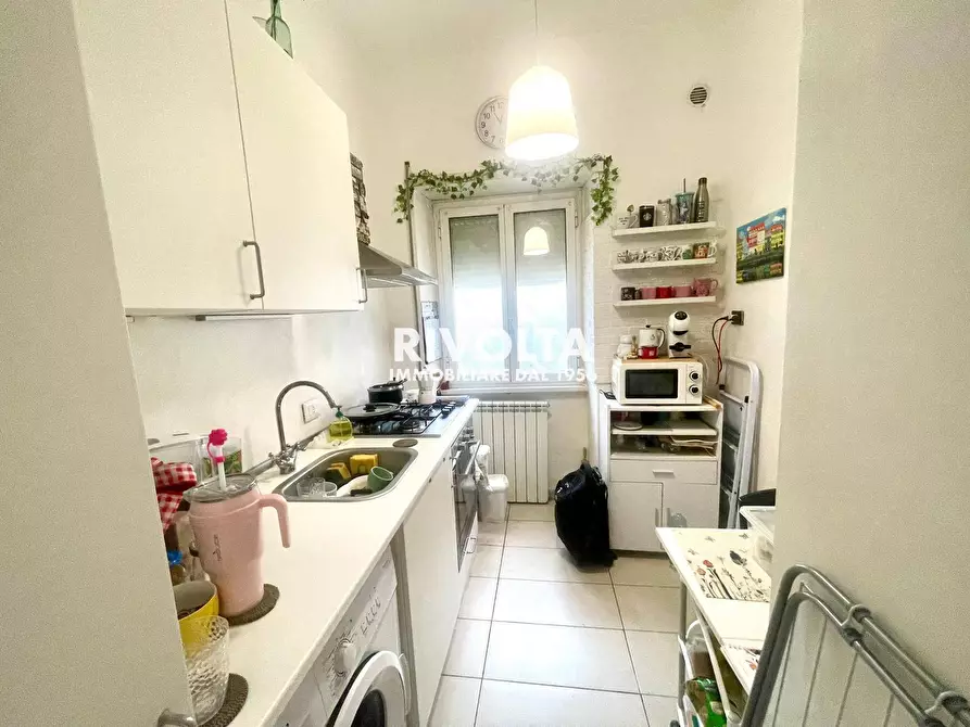 Immagine 7 di Appartamento in vendita  in vibio mariano a Roma