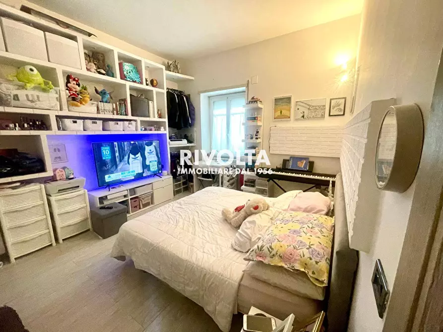 Immagine 8 di Appartamento in vendita  in vibio mariano a Roma