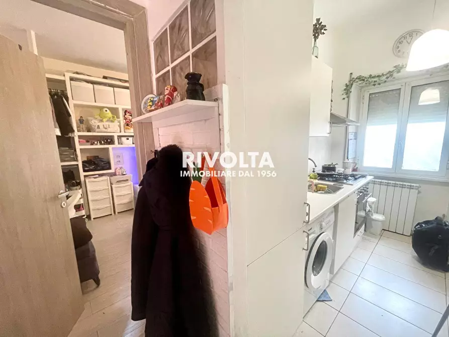 Immagine 11 di Appartamento in vendita  in vibio mariano a Roma