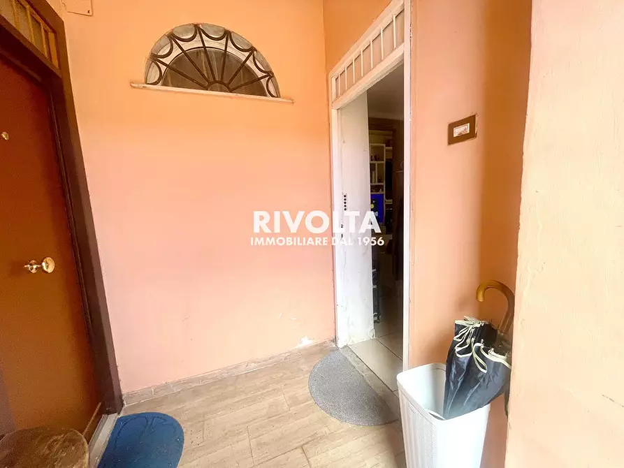 Immagine 15 di Appartamento in vendita  in vibio mariano a Roma