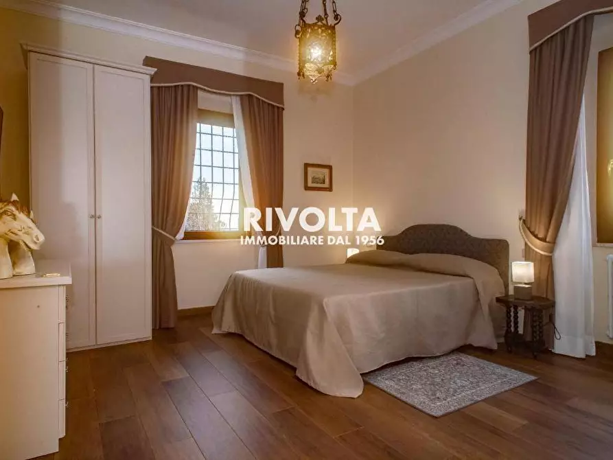 Immagine 16 di Villa in affitto  in Via Della Merluzza a Roma