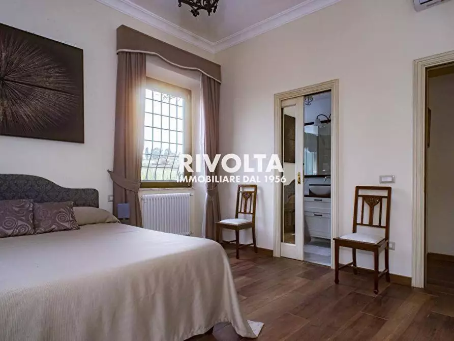 Immagine 19 di Villa in affitto  in Via Della Merluzza a Roma