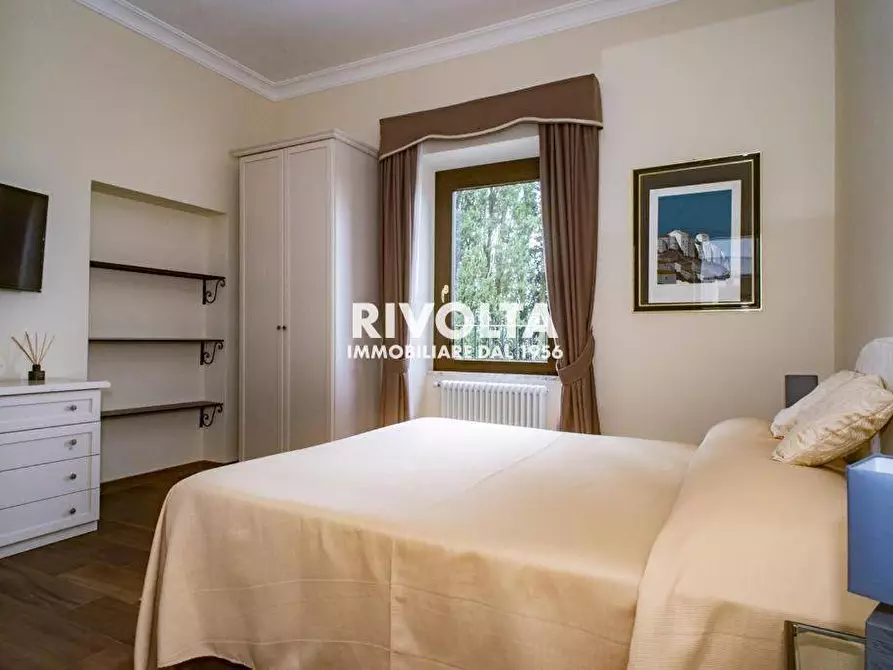 Immagine 43 di Villa in affitto  in Via Della Merluzza a Roma