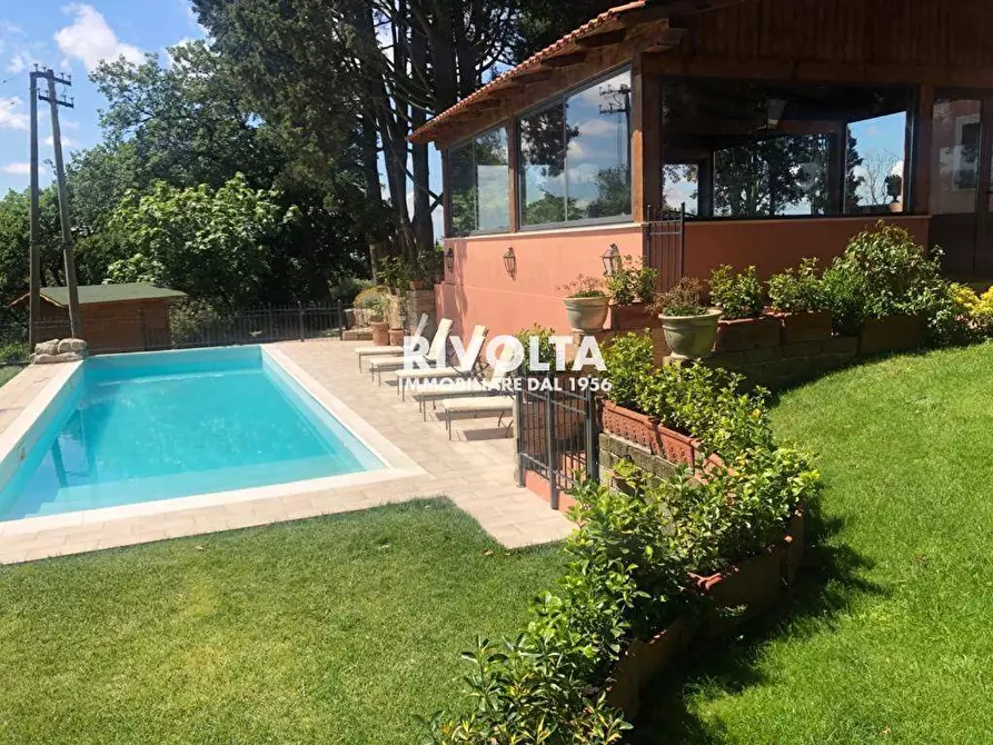 Immagine 7 di Villa in affitto  in Via Della Merluzza a Roma