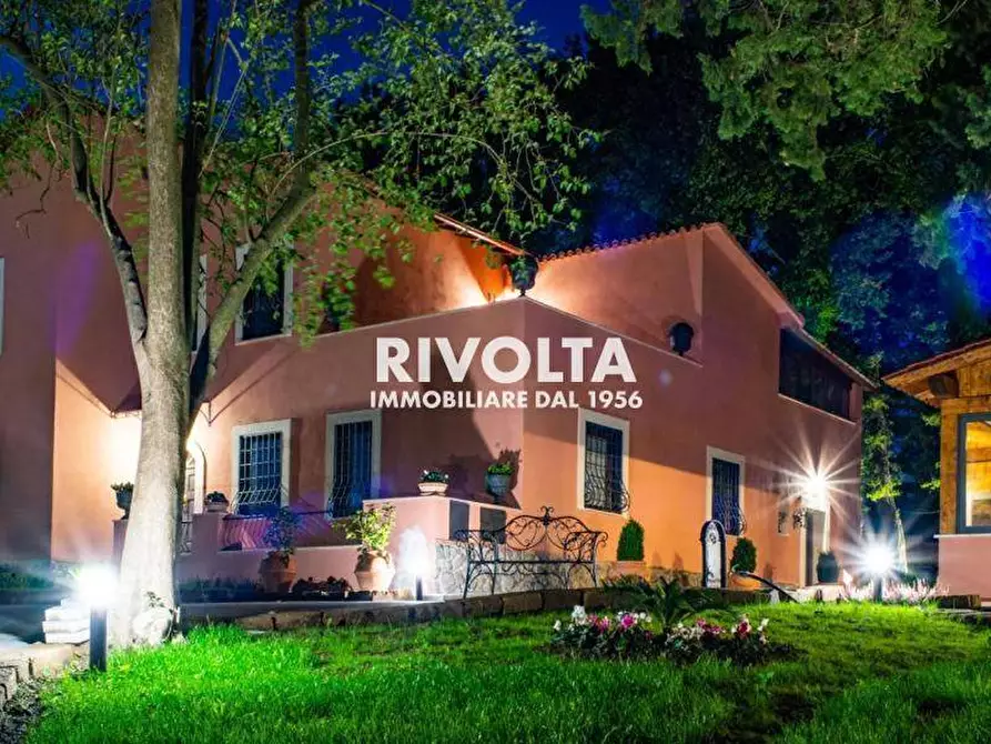 Immagine 4 di Villa in affitto  in Via Della Merluzza a Roma