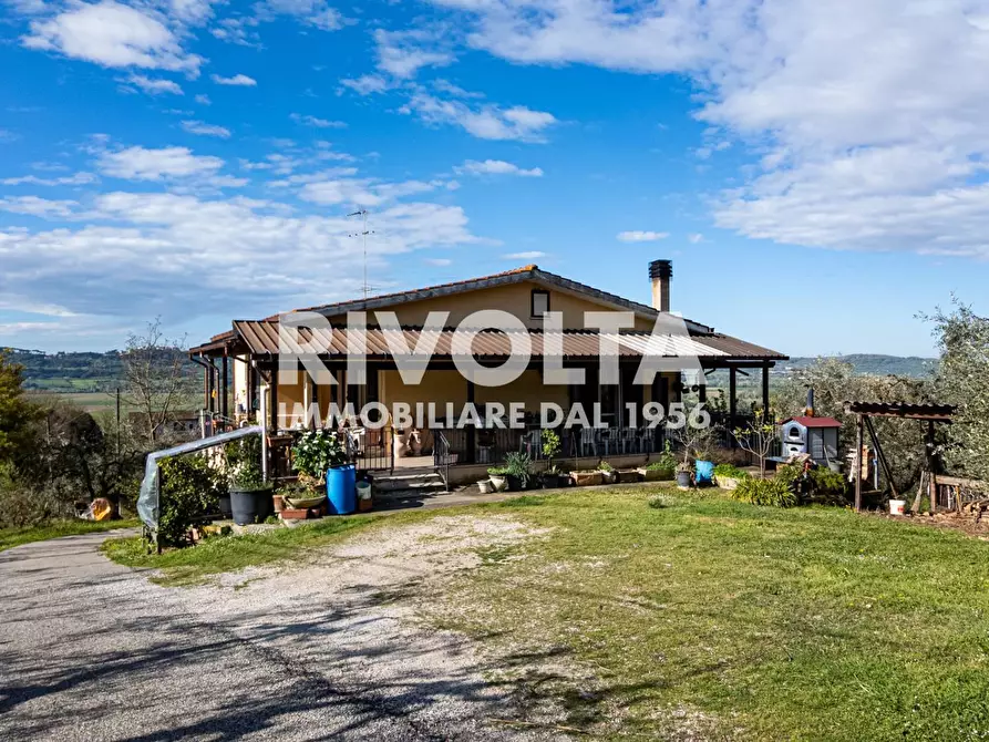 Immagine 38 di Villa in vendita  in via roma a Forano