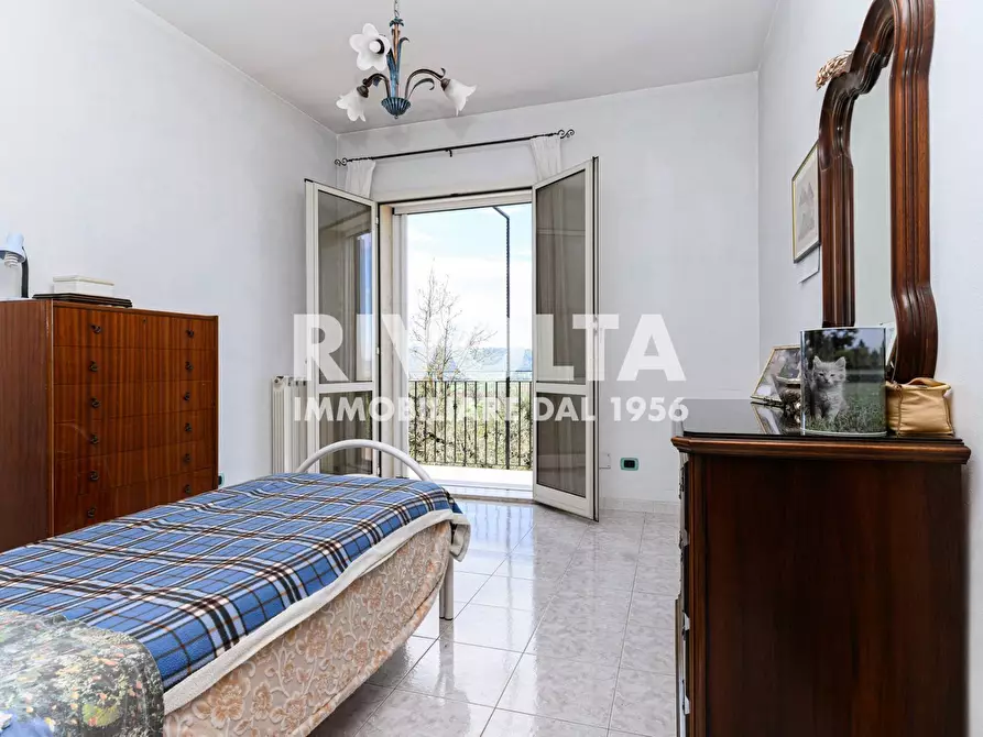 Immagine 18 di Villa in vendita  in via roma a Forano