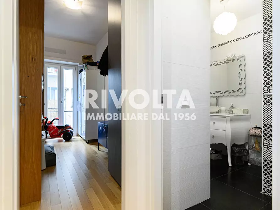 Immagine 10 di Appartamento in vendita  in Via Di Vigna Stelluti a Roma