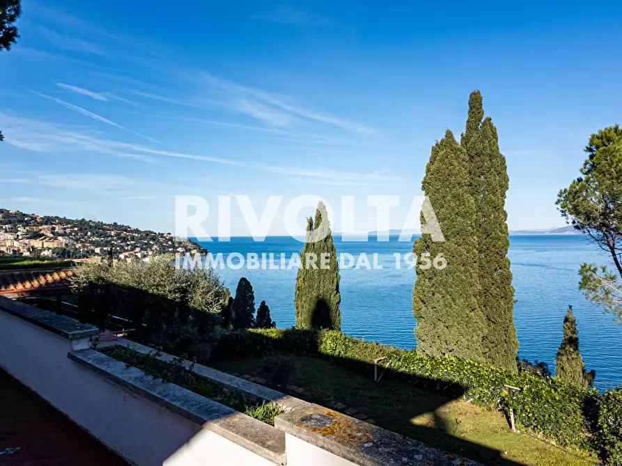 Immagine 41 di Villa in vendita  in Via Discesa Del Valle a Monte Argentario