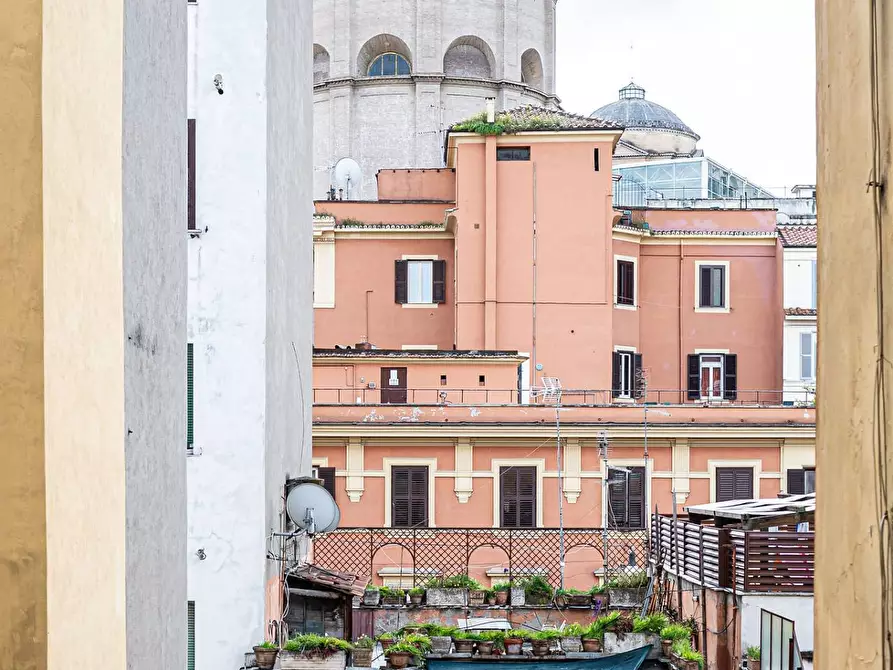 Immagine 2 di Appartamento in vendita  in Via Leone Iv a Roma