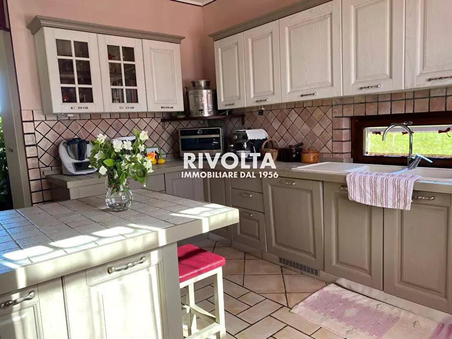 Immagine 19 di Villa in vendita  in via don giovanni minzoni a Avigliano Umbro