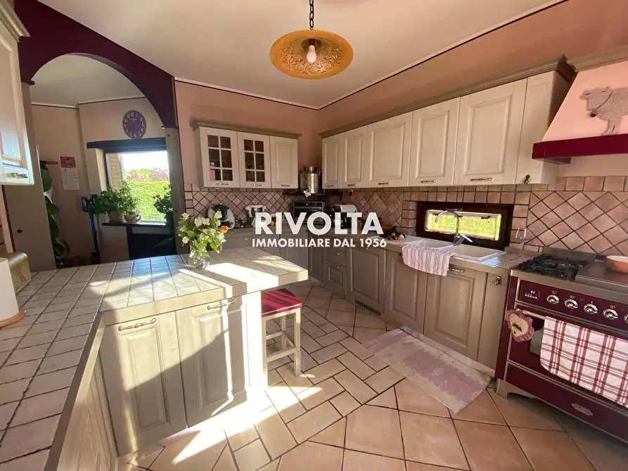 Immagine 27 di Villa in vendita  in via don giovanni minzoni a Avigliano Umbro